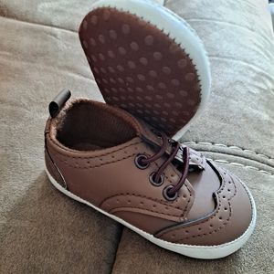 Brown Casual Soft Bottom Shoes, size 3